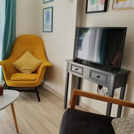 Lägenhet Ground Floor Two Bedroom Larnaca
